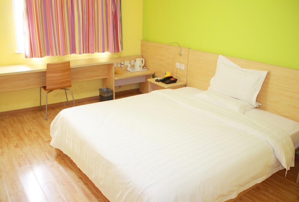 7Days Inn Guangzhou Tianhe Tangxia Junjing Huayuan Exterior foto
